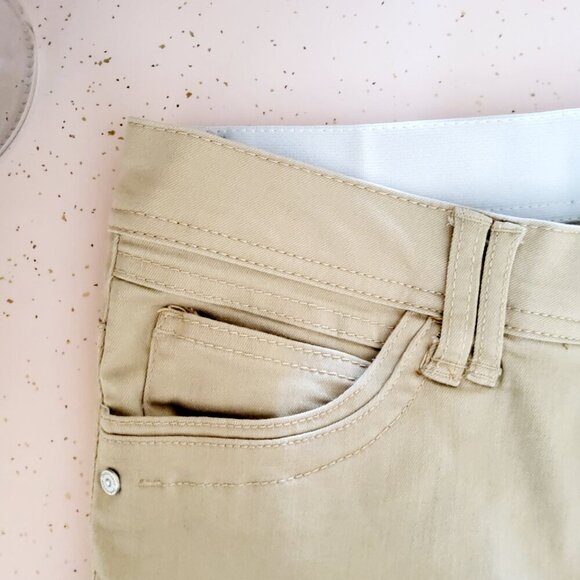 Democracy NWT (washed once, never worn) AB Technology Ankle Length Jeans Size 8 - Picture 5 of 10